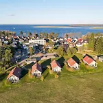 Feriehus Wiesengefluester E5 - Gruppenfreundlich In Randlage Mit Fasssauna