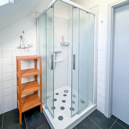 Casa vacanze Wiesengefluester E5 - Gruppenfreundlich In Randlage Mit Fasssauna