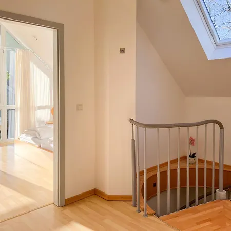 Wiesengefluester E5 - Gruppenfreundlich In Randlage Mit Fasssauna *