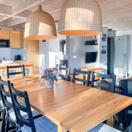 Vakantiehuis Wiesengefluester E5 - Gruppenfreundlich In Randlage Mit Fasssauna Röbel