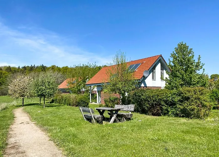 Holiday home Wiesengefluester E5 - Gruppenfreundlich In Randlage Mit Fasssauna *