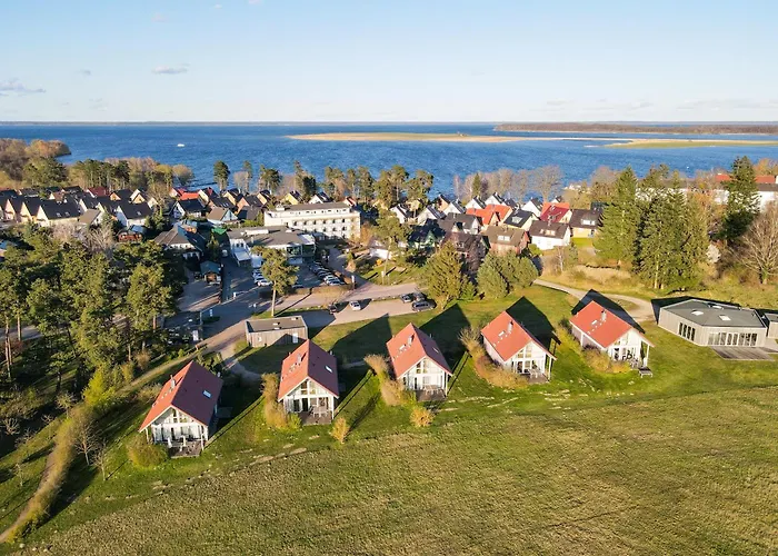 Holiday home Wiesengefluester E5 - Gruppenfreundlich In Randlage Mit Fasssauna