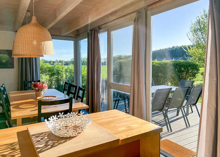 Wiesengefluester E5 - Gruppenfreundlich In Randlage Mit Fasssauna Robel